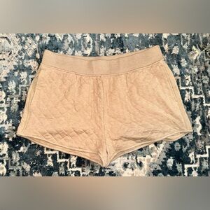 Vineyard Vines Tan Dreamcloth Quilted Shorts